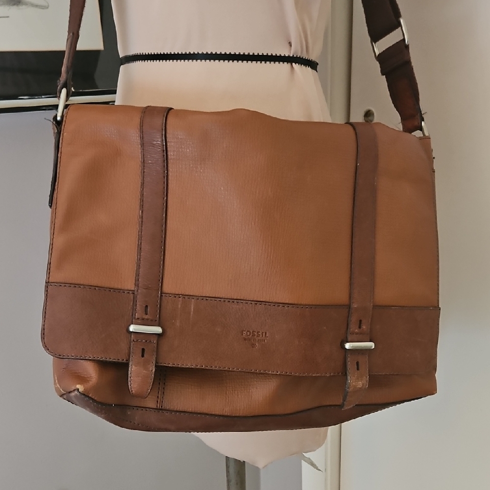Fossil Brown Leather Messenger Bag